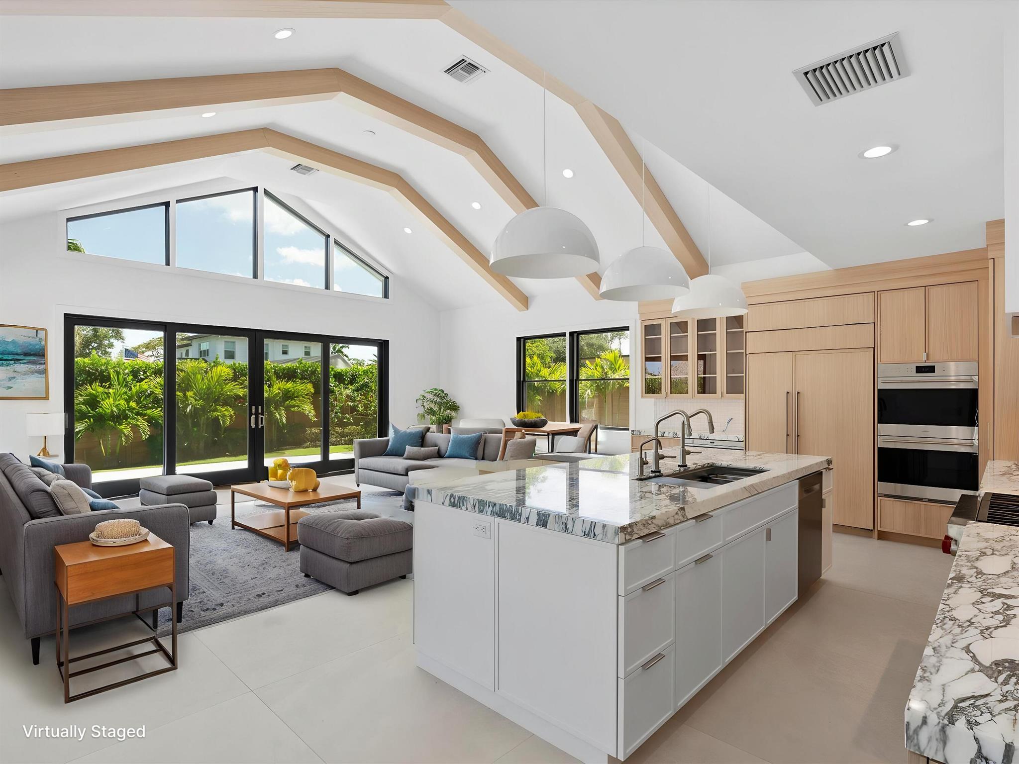 8 Leeward Circle
