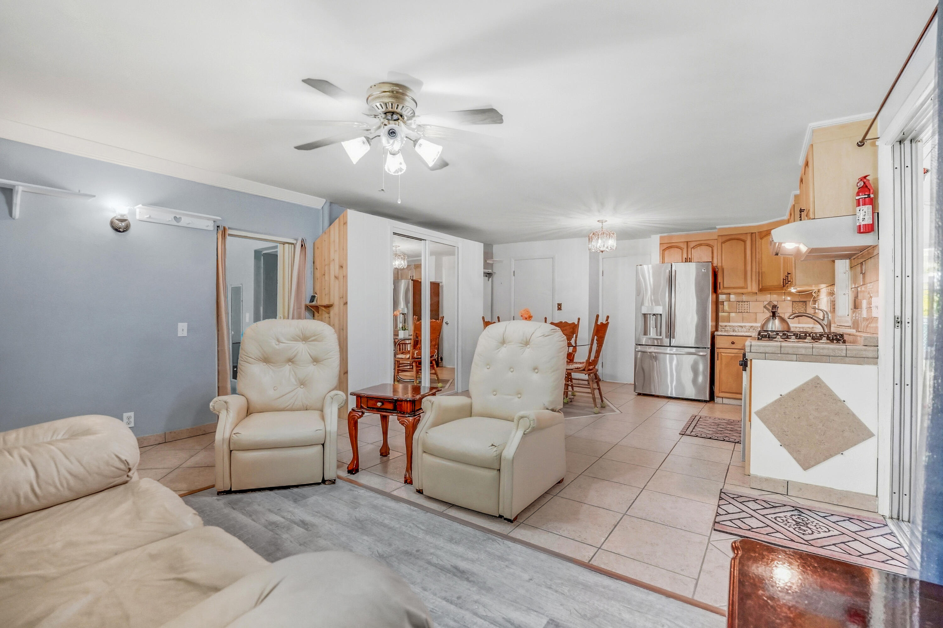 TRAILER CITY - Residential