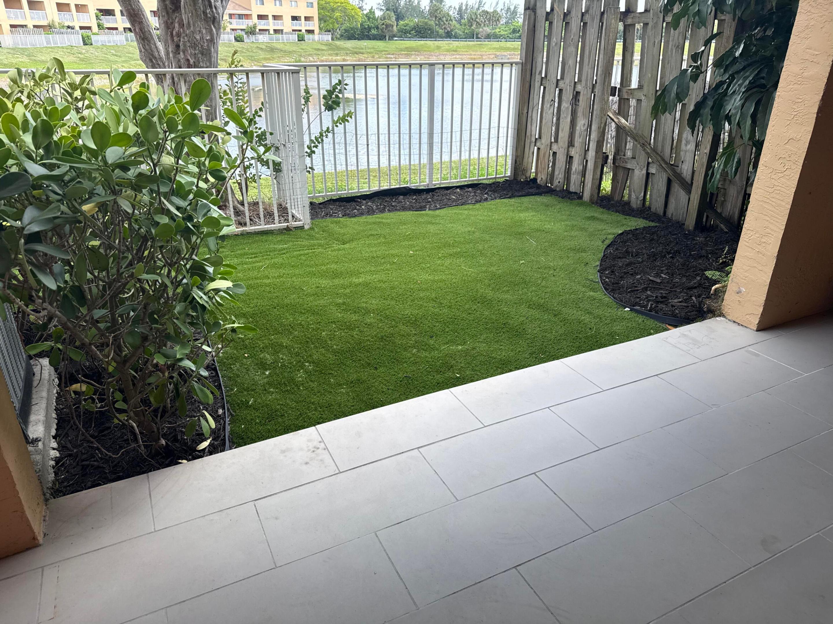 VILLAS AT LAKEVIEW CONDO - Residential Lease
