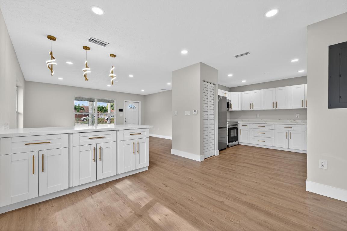 HOUSTON SUB - Residential