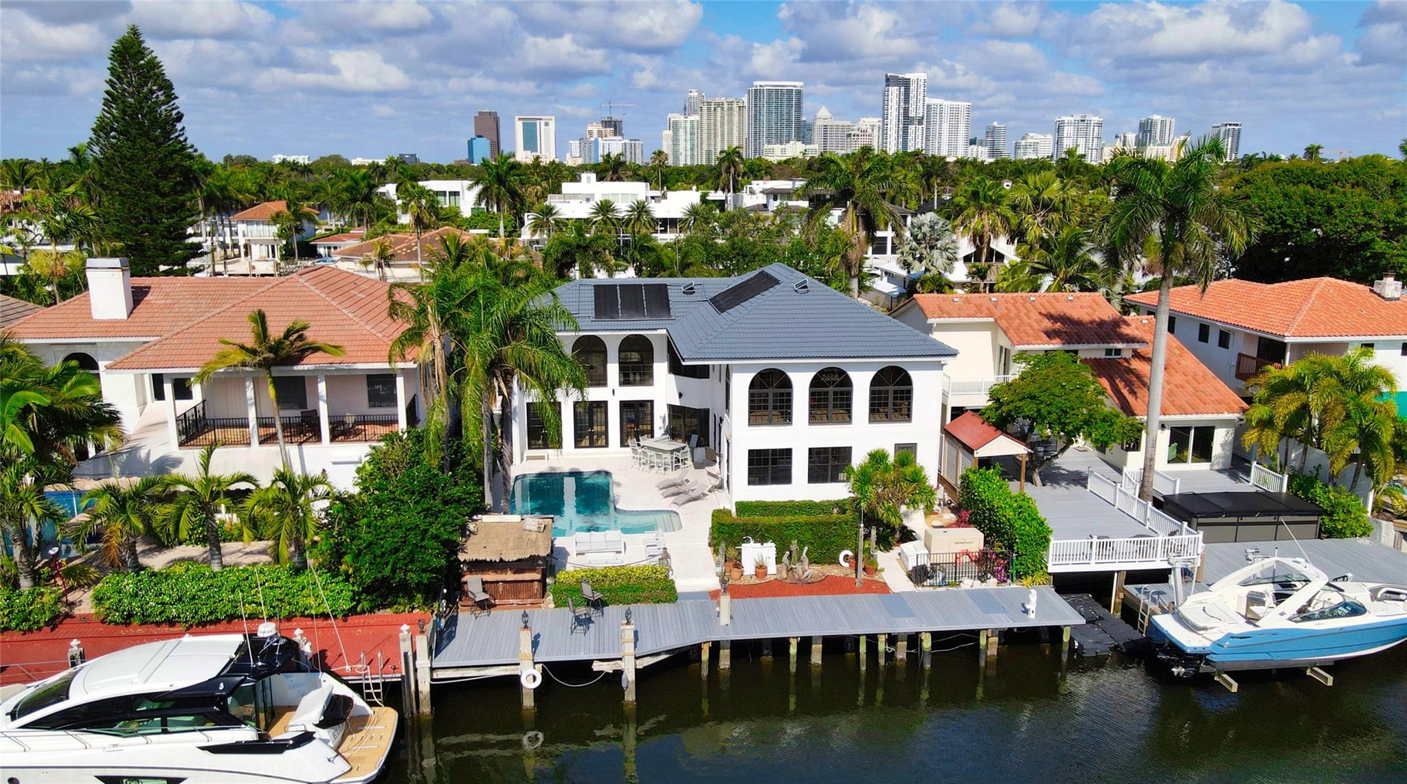 VENICE RESUB OF BLKS 5 & - Residential