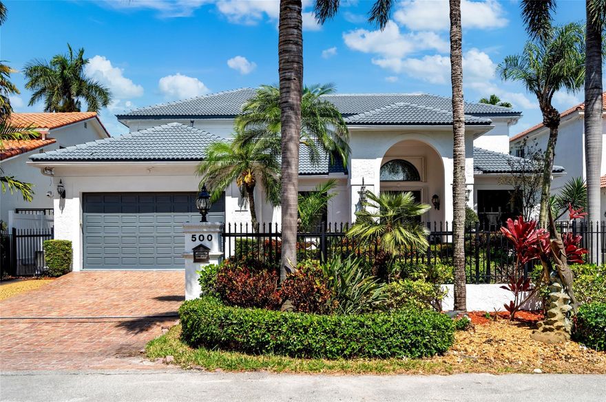 Sited on 70 ft +/- of Deepwater Dockage on the South side of Las Olas, offering quick access to Port Everglades by boat, this reimagined 5 Bedroom, 3 Full Bathroom, 1 Half Bathroom Coastal Residence boasts over 4,050 sqft of living space, with soaring ceilings, an open floor plan, and direct water views from every major room. Designed for entertaining, a grand living room leads to the open kitchen and waterside family room. French doors open to a large pool, jacuzzi, tiki bar/grill and new composite dock. Upstairs is dedicated to the owners suite, offering a huge bedroom with vaulted ceilings, nicely appointed master bath, a bonus loft or office, and a covered terrace with beautiful views down the canal. Other features include a cabana bath and a 2 car garage.