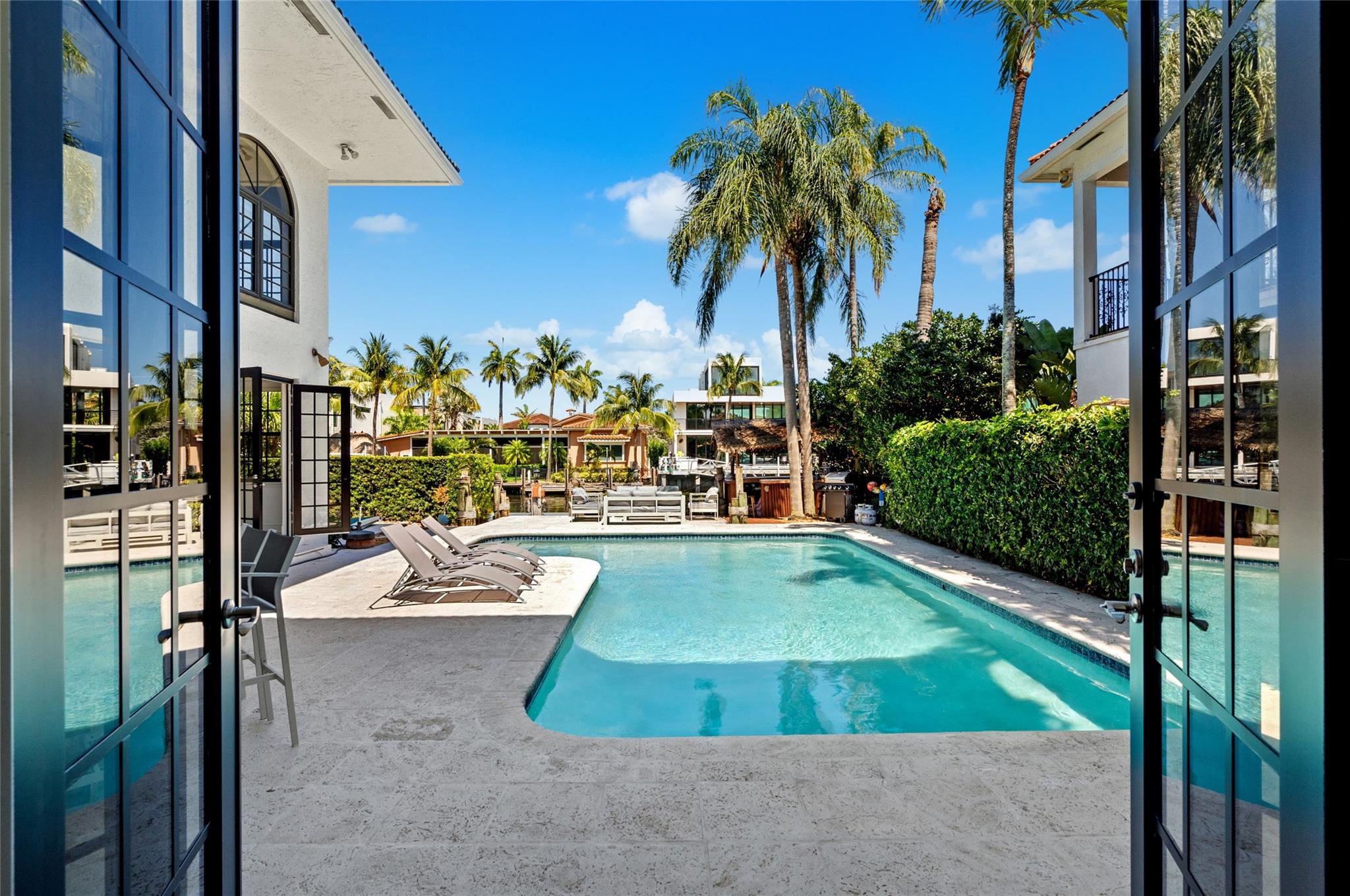 VENICE RESUB OF BLKS 5 & - Residential