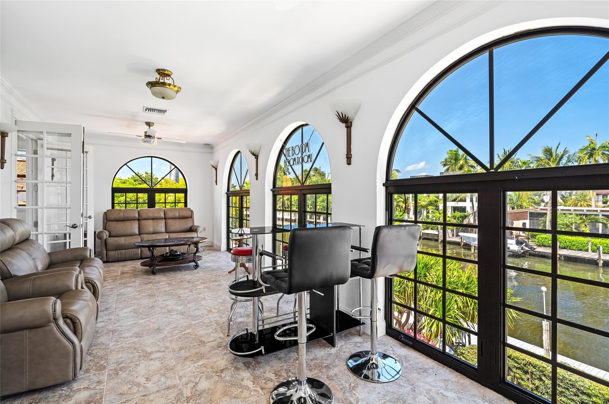 VENICE RESUB OF BLKS 5 & - Residential