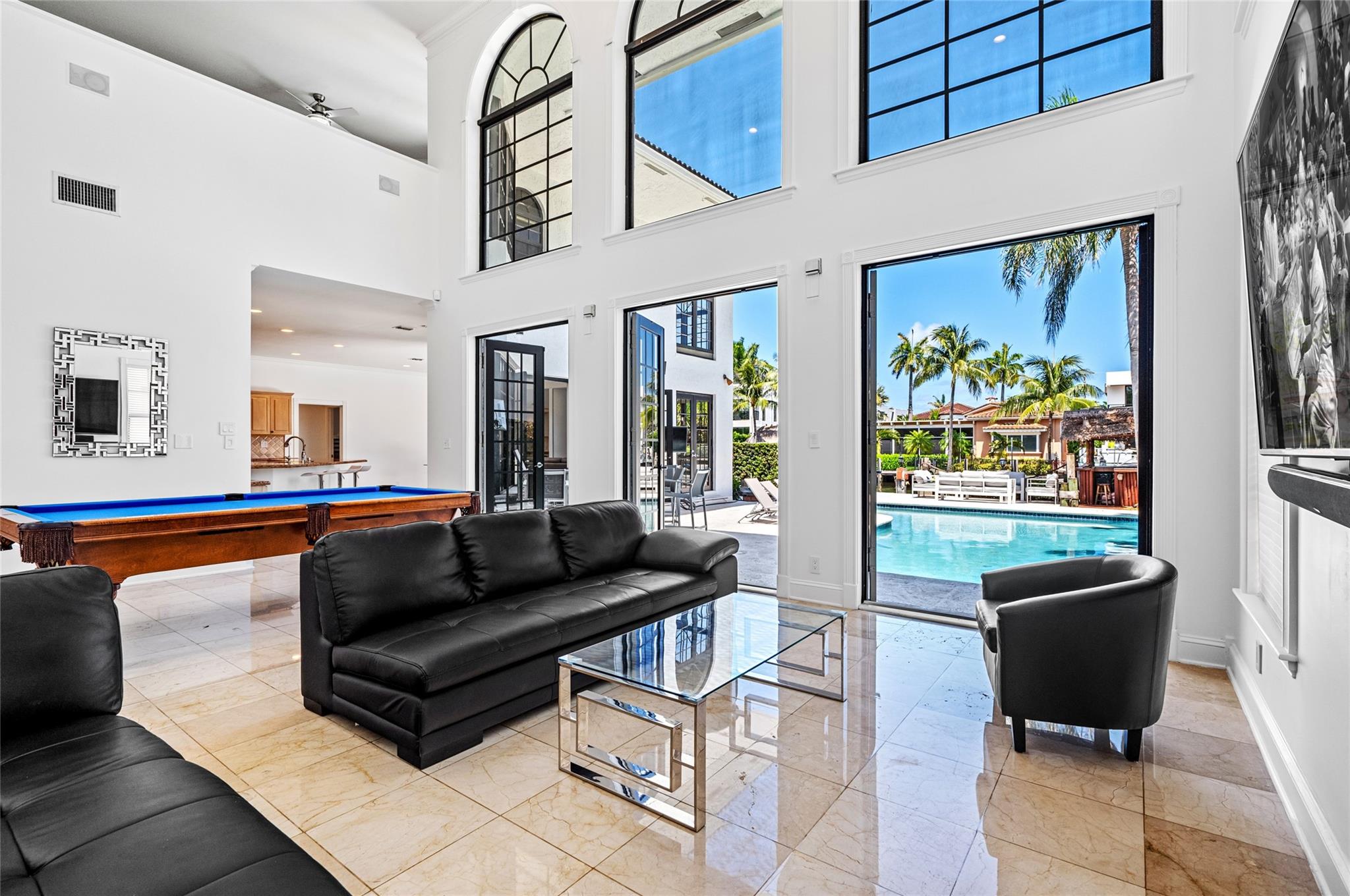 VENICE RESUB OF BLKS 5 & - Residential