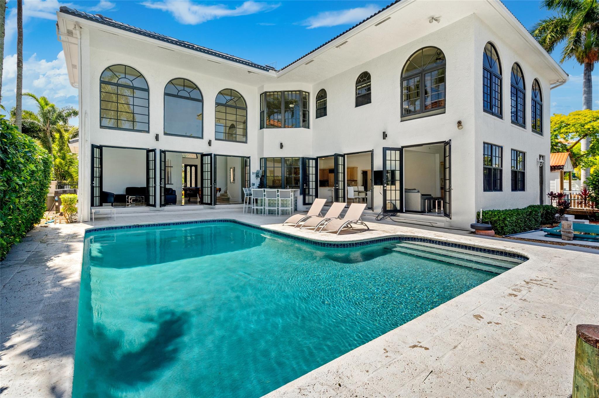 VENICE RESUB OF BLKS 5 & - Residential