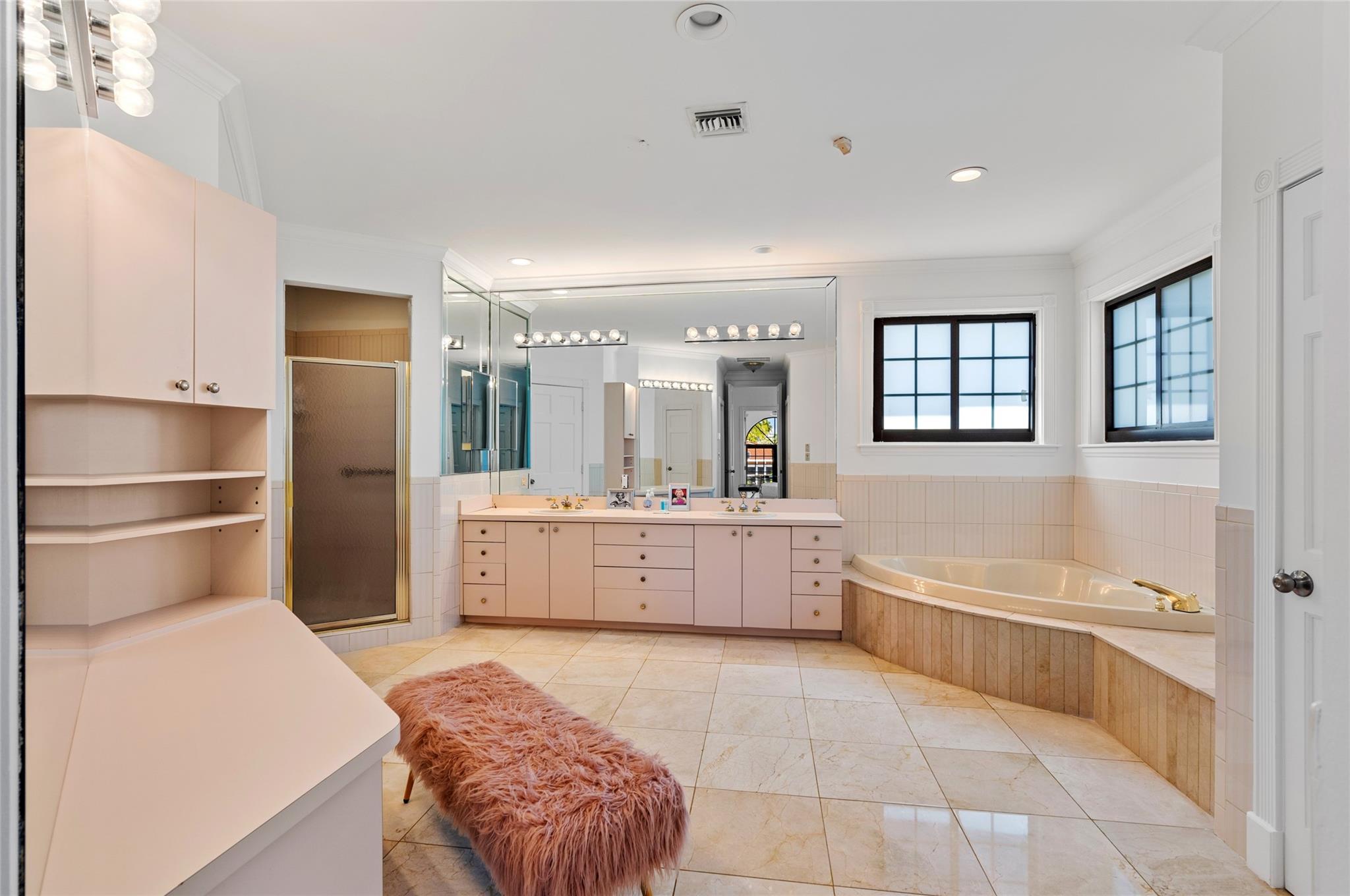 VENICE RESUB OF BLKS 5 & - Residential