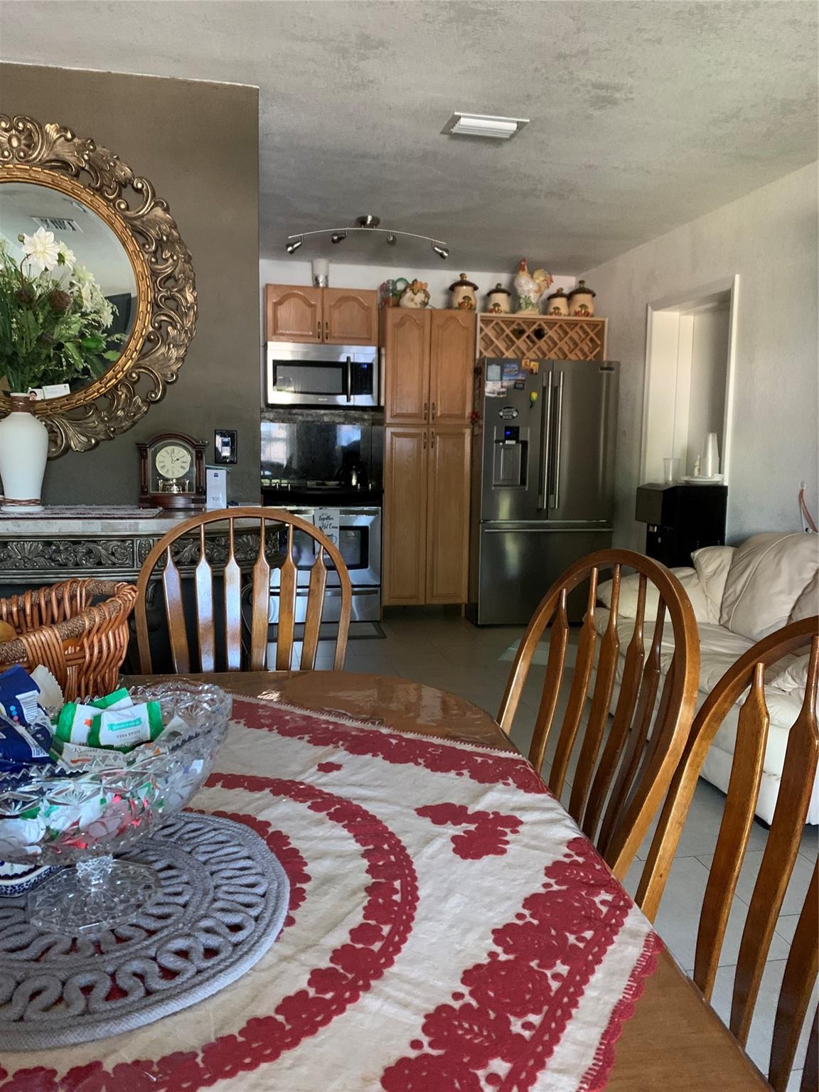 Hollywood Park 4-19 B - Residential Income