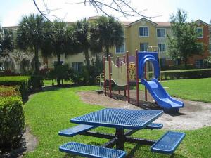 GREEN CAY VILLAGE CONDO - Residential Lease