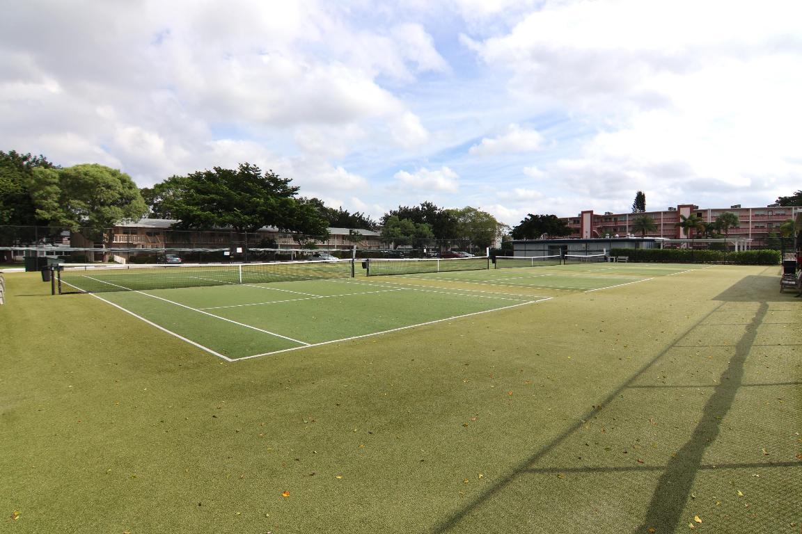 RICHMOND D CONDO - Residential