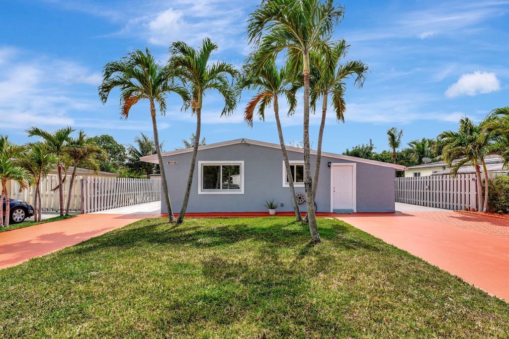 Photo of 6114 SW 2nd Street, Margate, FL 33068 (MLS # R11070136)