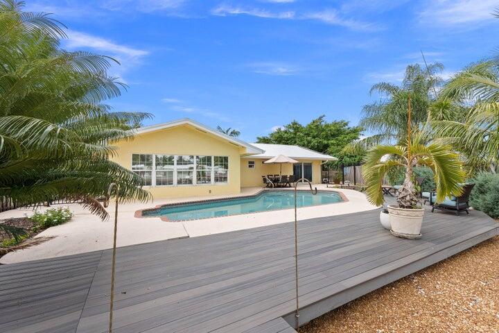 SEAGATE HARBOR - Residential Lease