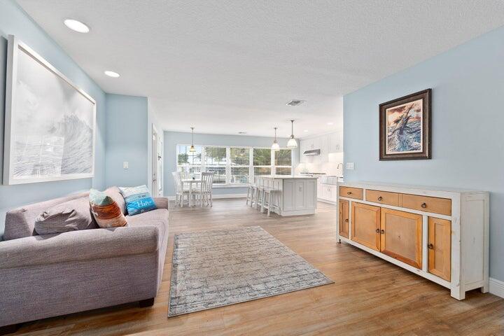 SEAGATE HARBOR - Residential Lease