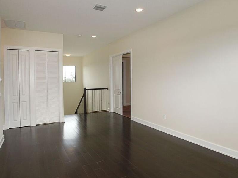 PARAGON ESTATES - Residential