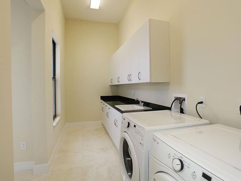 PARAGON ESTATES - Residential