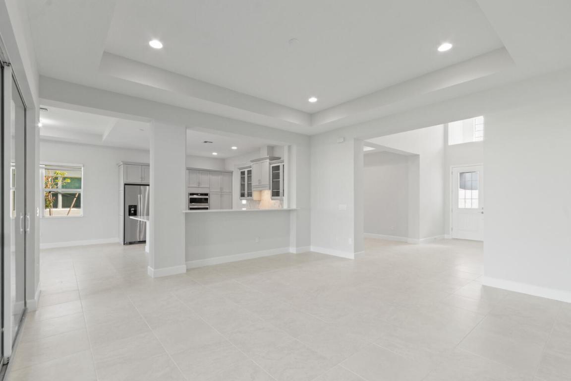 ORCHARDS OF WESTLAKE PHASE 1 - Residential