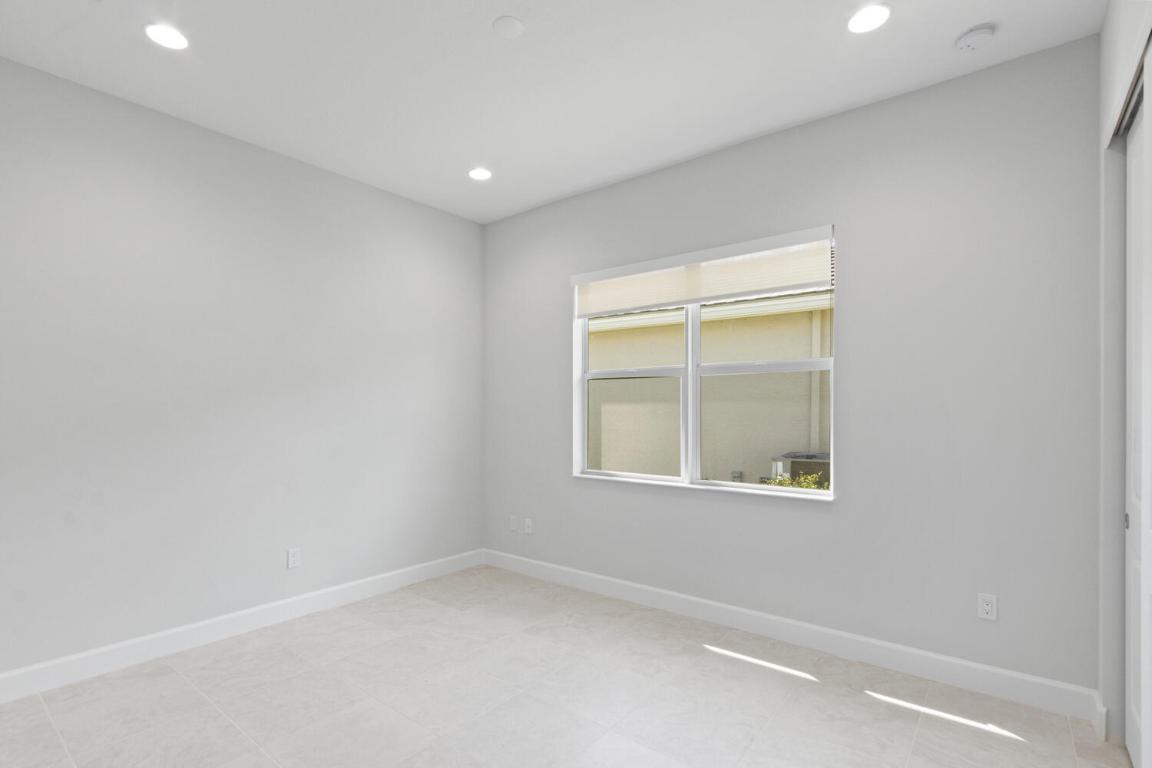 ORCHARDS OF WESTLAKE PHASE 1 - Residential