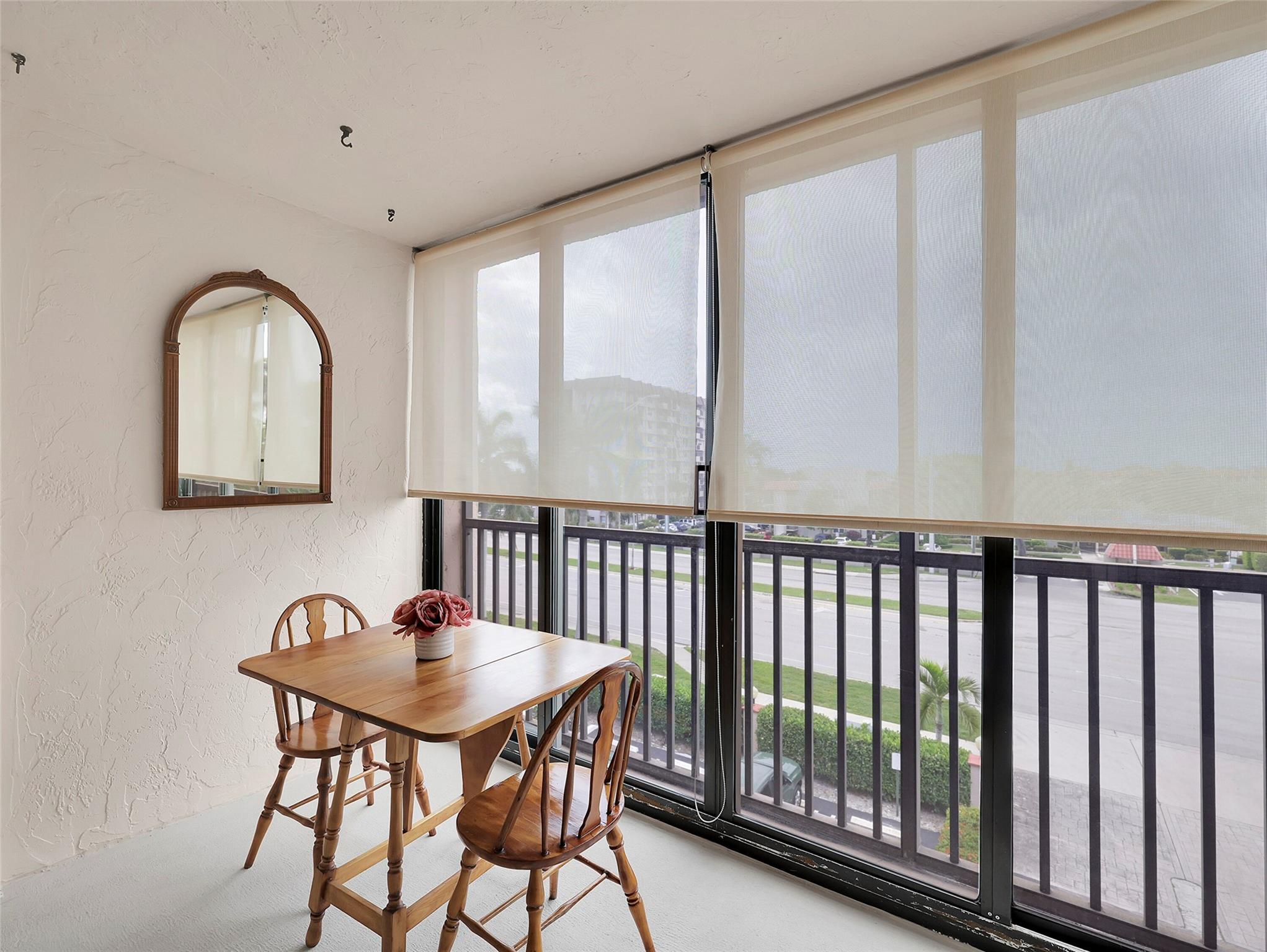 BAY YACHT CLUB - Residential