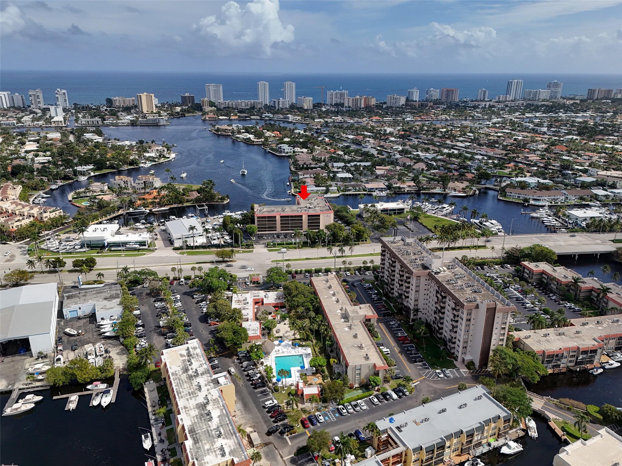 BAY YACHT CLUB - Residential