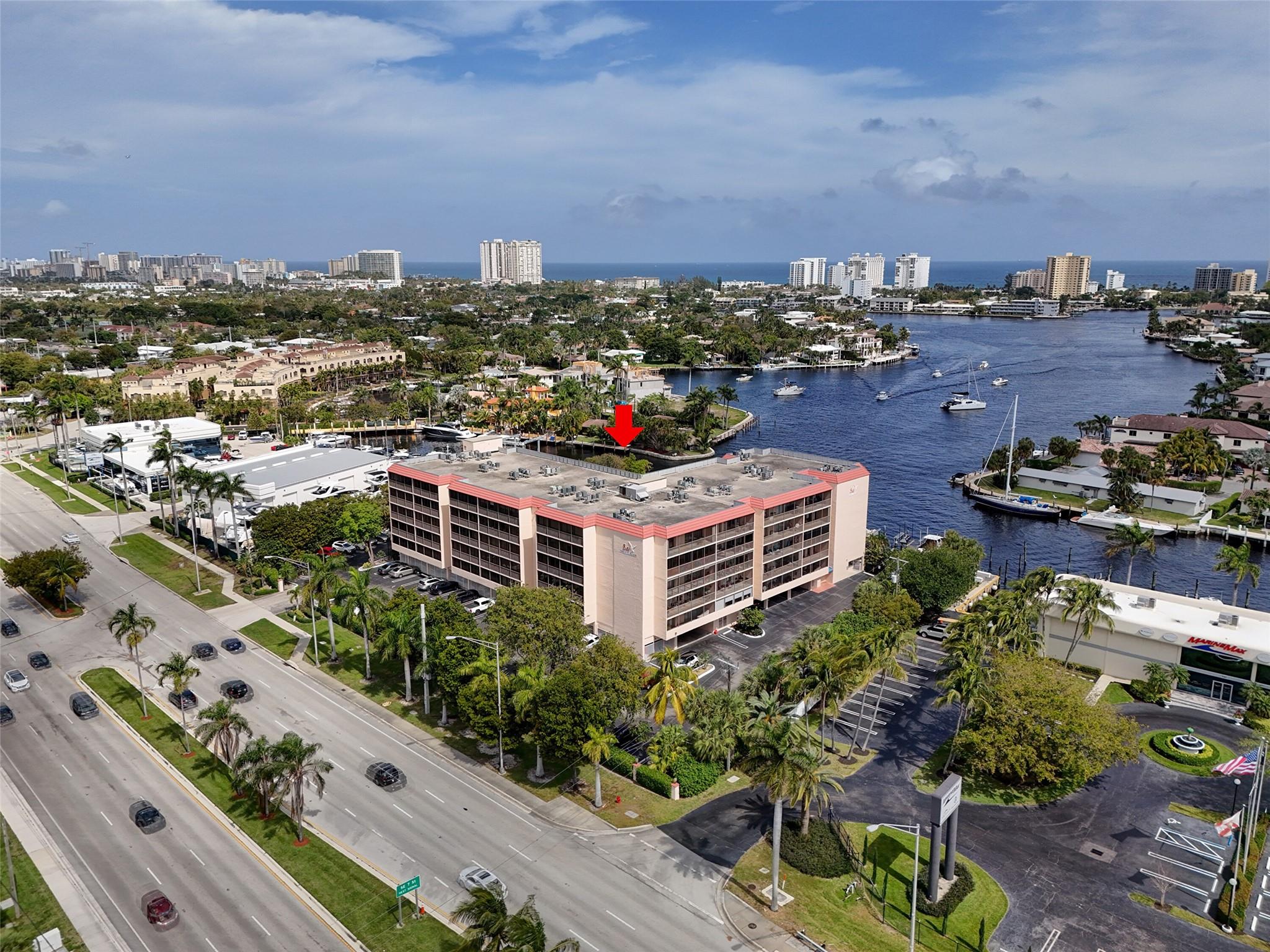 BAY YACHT CLUB - Residential