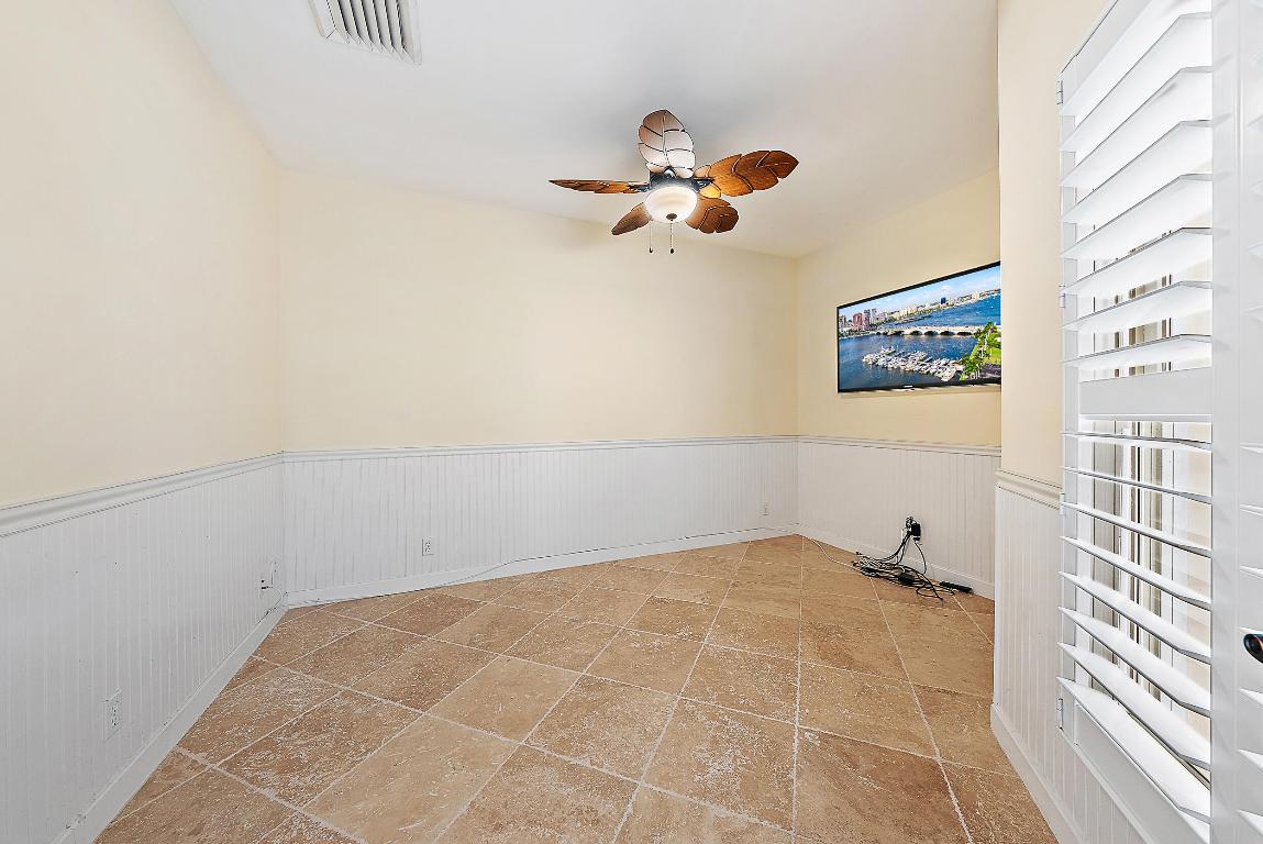 CYPRESS ISLAND - Residential Lease