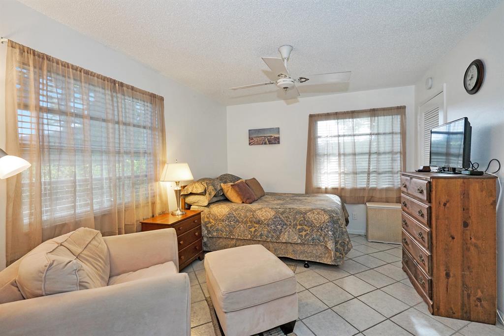 BOCA LAKES CONDO - Residential