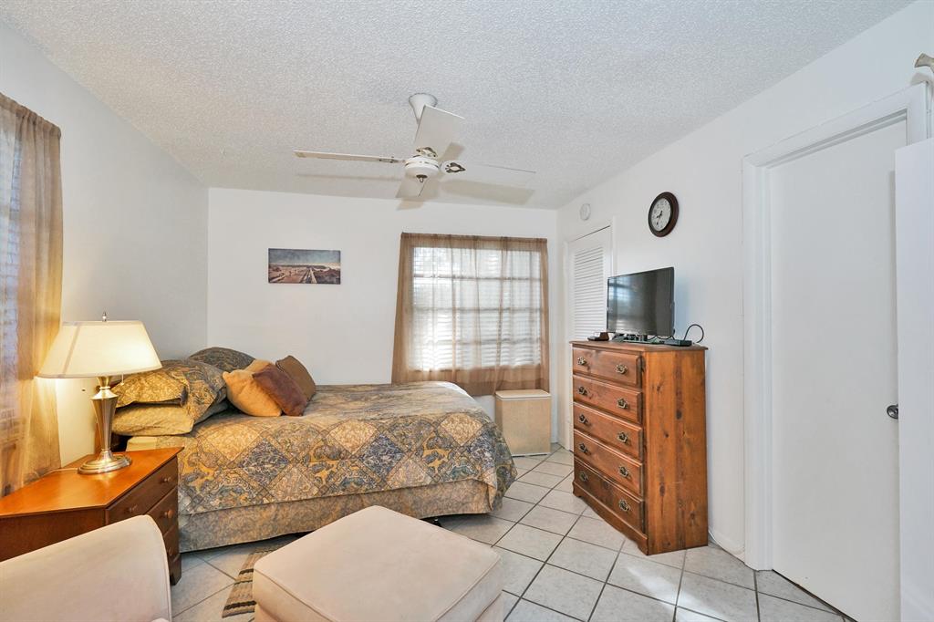 BOCA LAKES CONDO - Residential