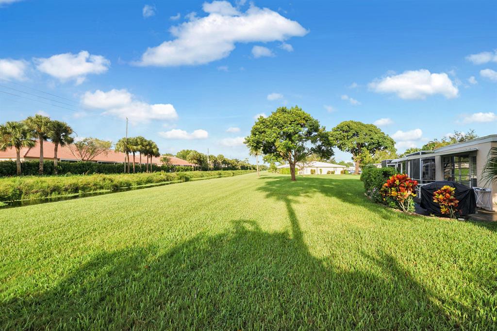 BOCA LAKES CONDO - Residential