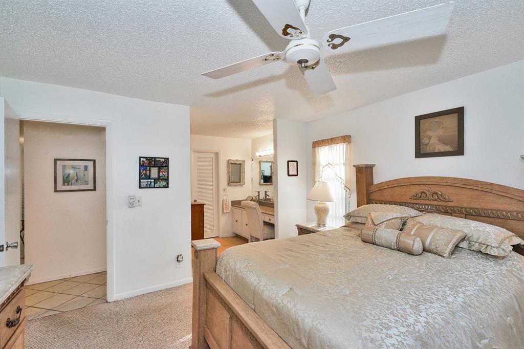 BOCA LAKES CONDO - Residential