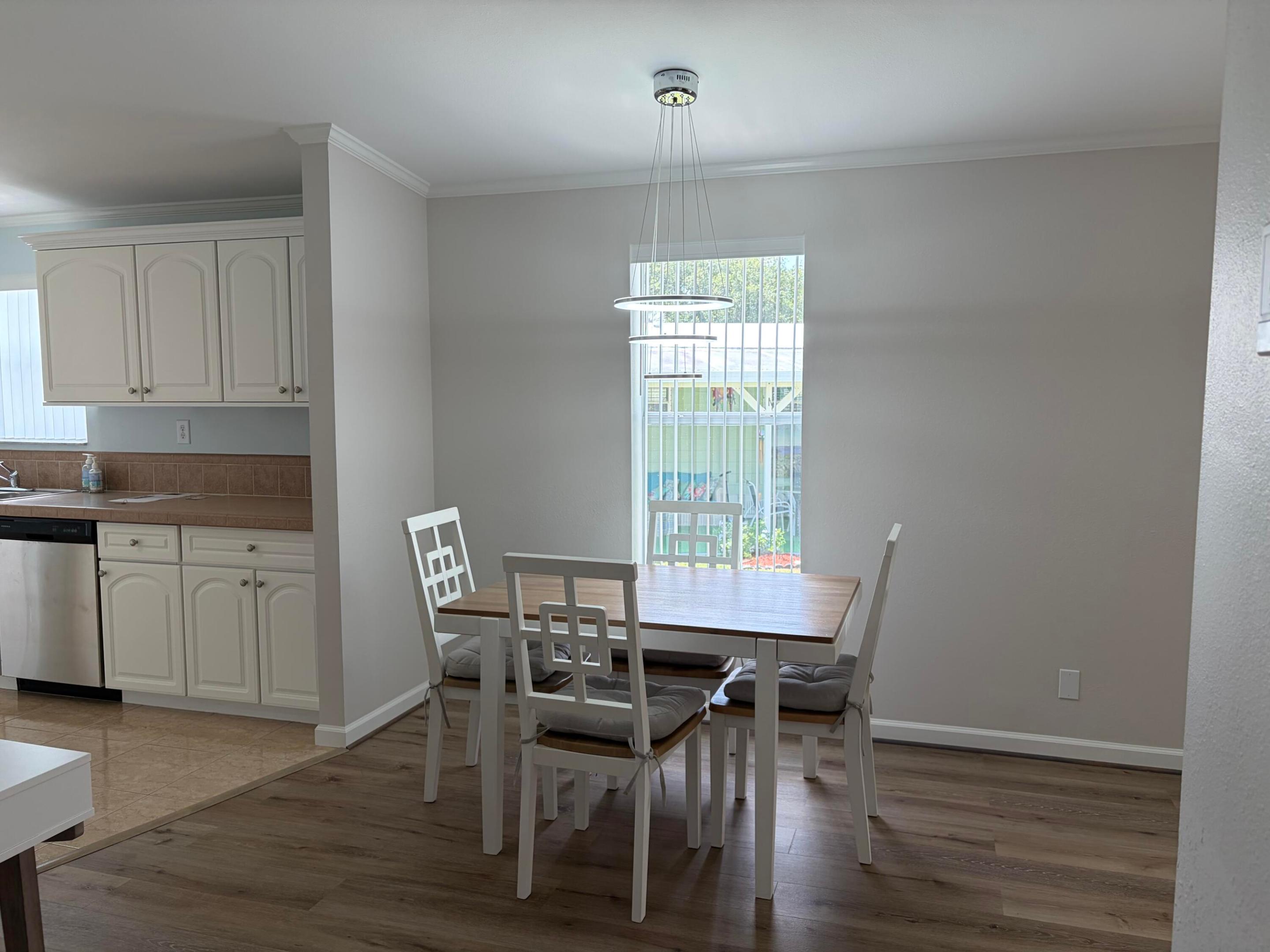 Spanish Laakes Riverfront - Residential