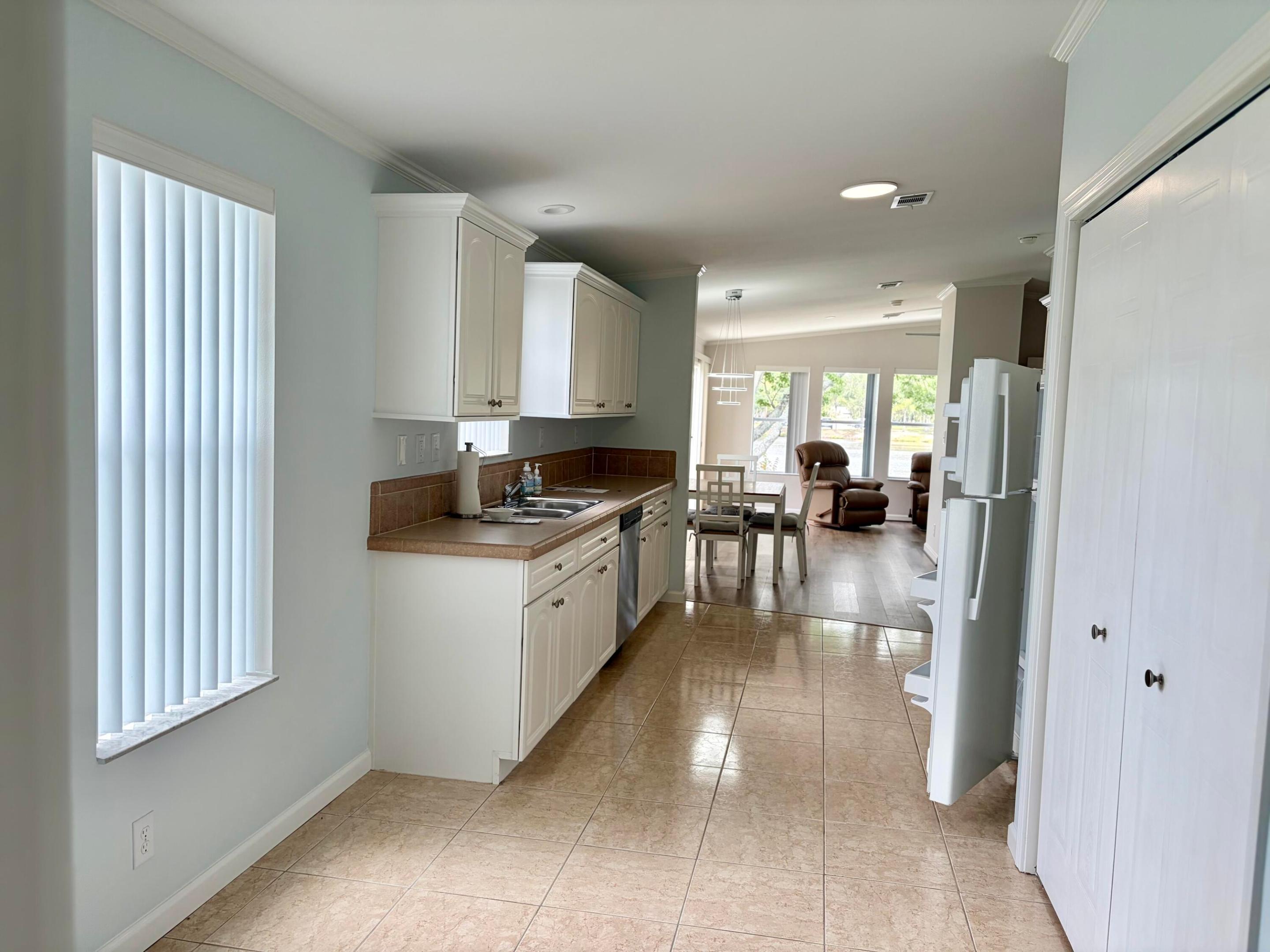 Spanish Laakes Riverfront - Residential