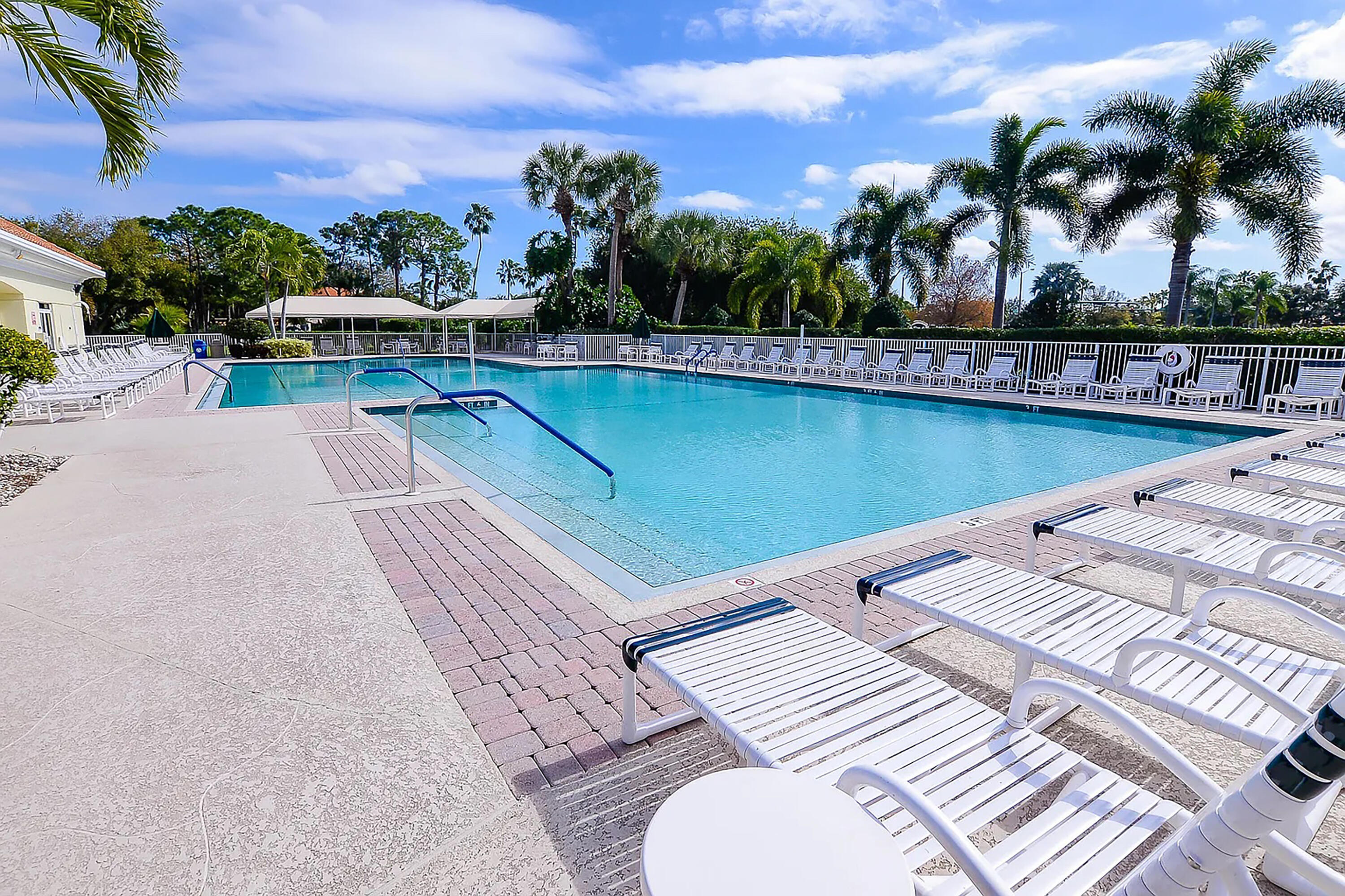 KINGS ISLE, ISLE OF SAN MARINO - Residential