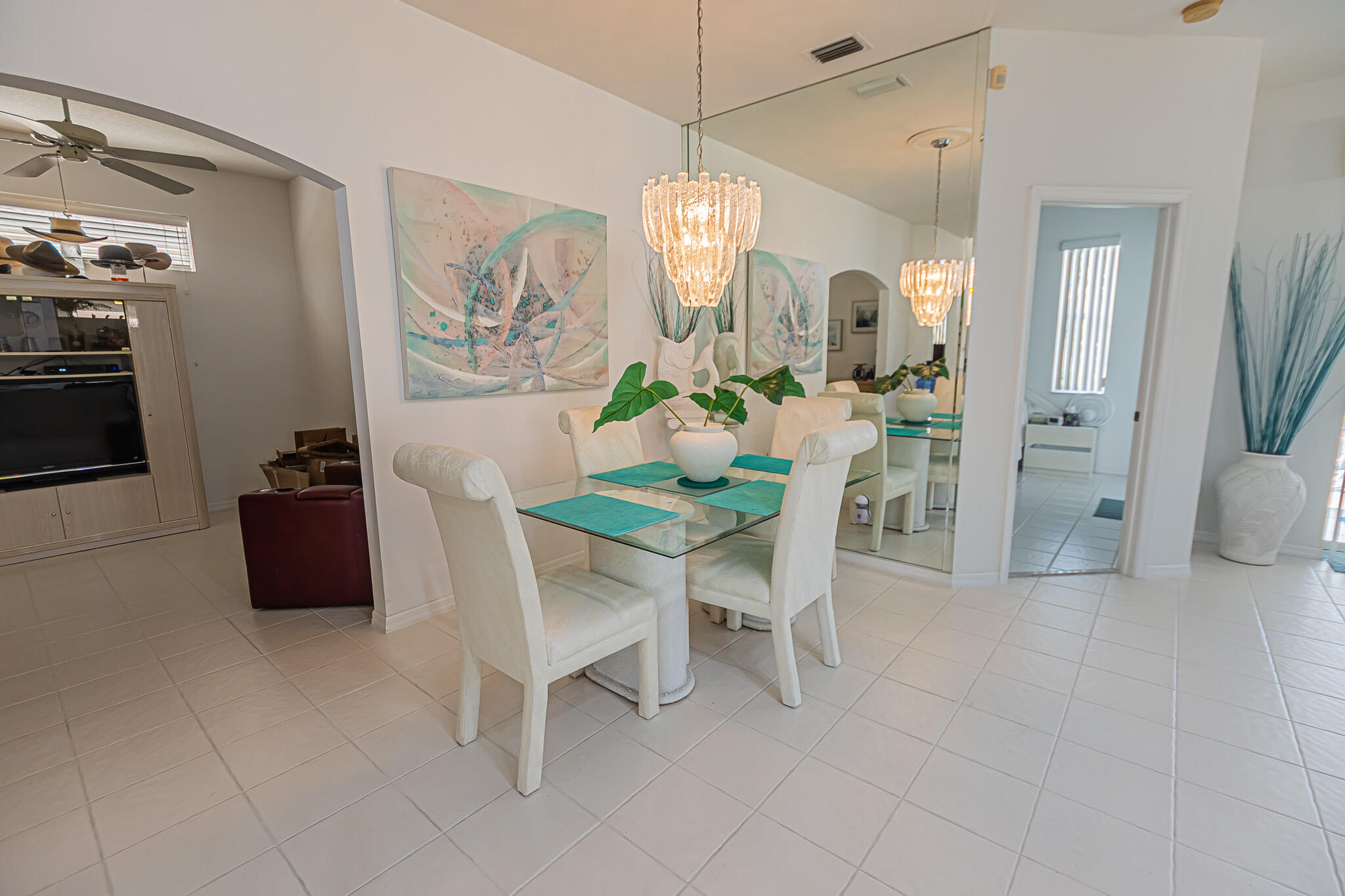KINGS ISLE, ISLE OF SAN MARINO - Residential