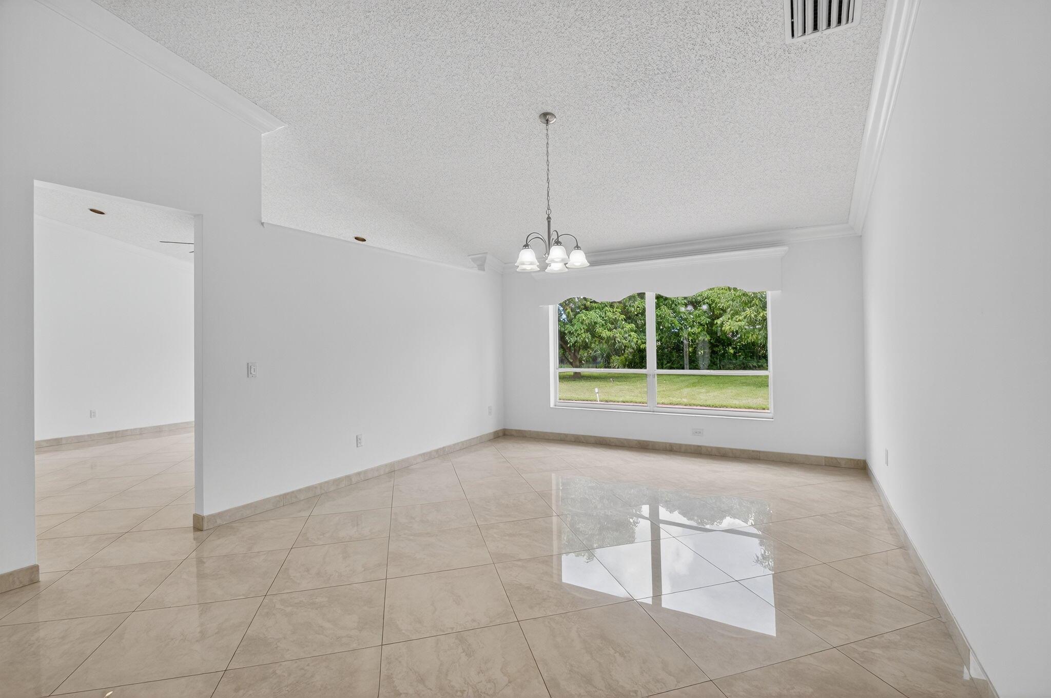 10628 Plainview Circle