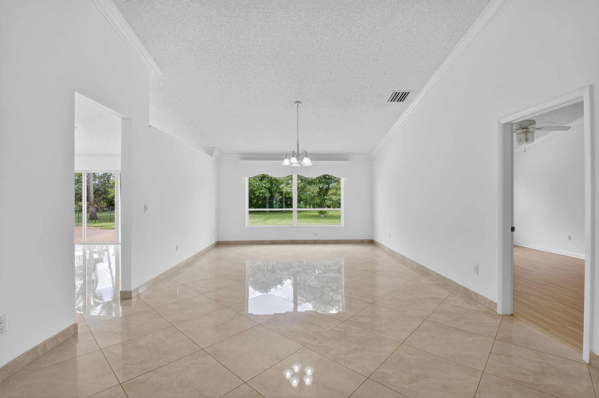 10628 Plainview Circle