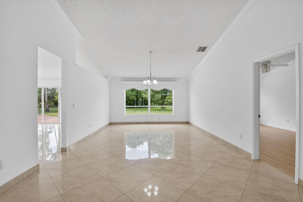 Photo of 10628 Plainview Circle, Boca Raton, FL 33498 (MLS # R11108174)