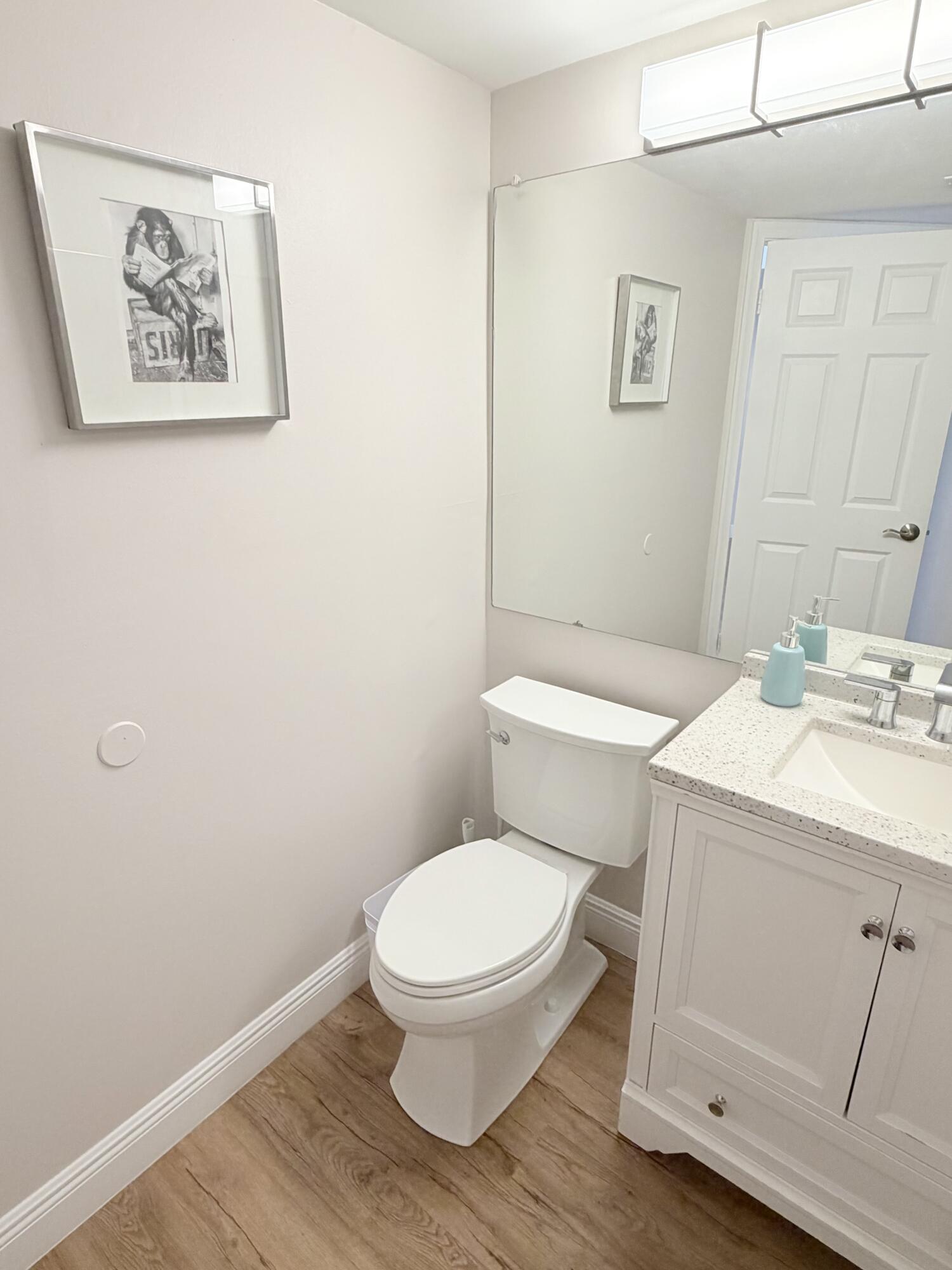 STERLING VILLAGES OF PALM BEACH LAKES CONDO - Residential Lease