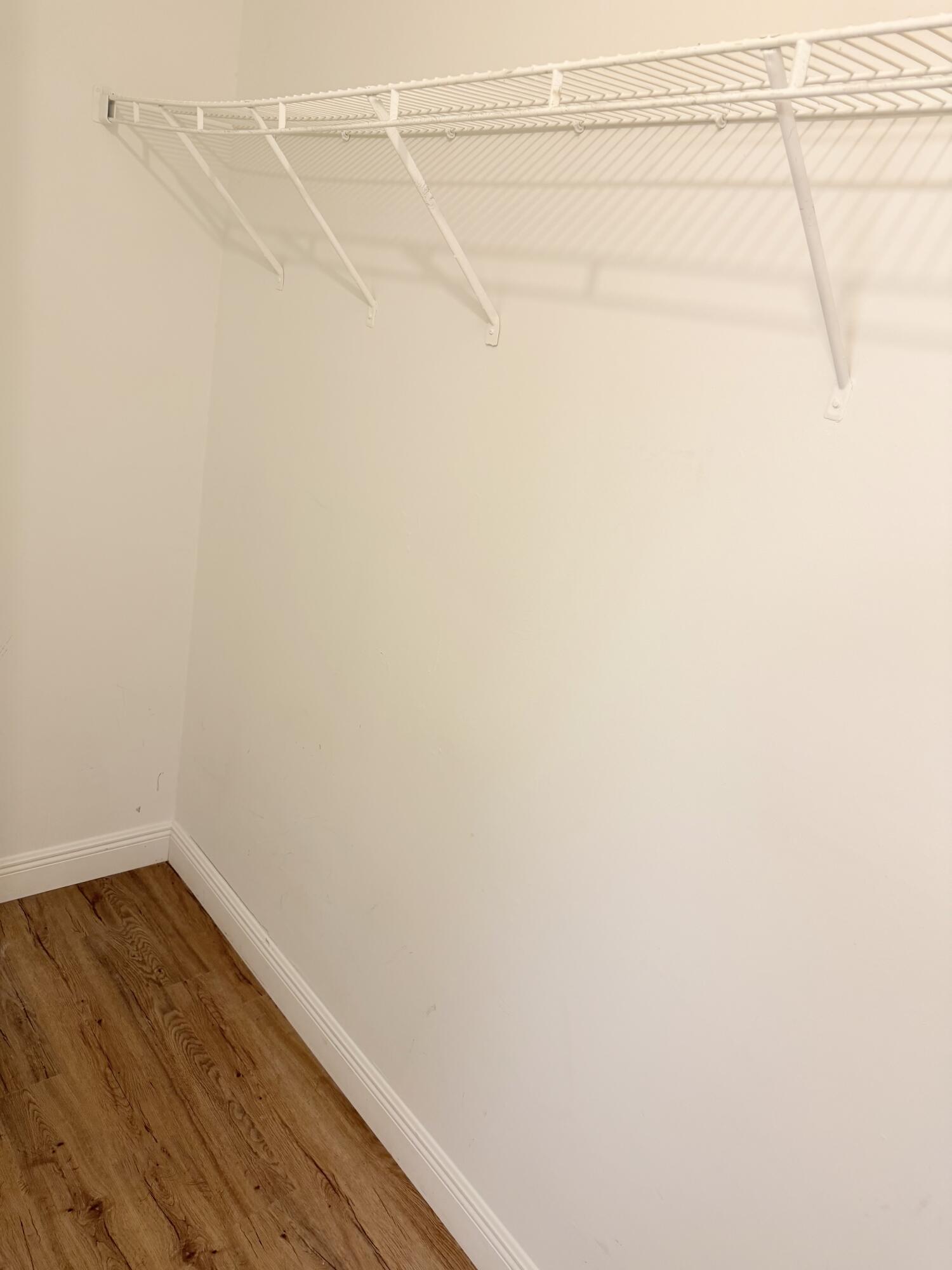 STERLING VILLAGES OF PALM BEACH LAKES CONDO - Residential Lease