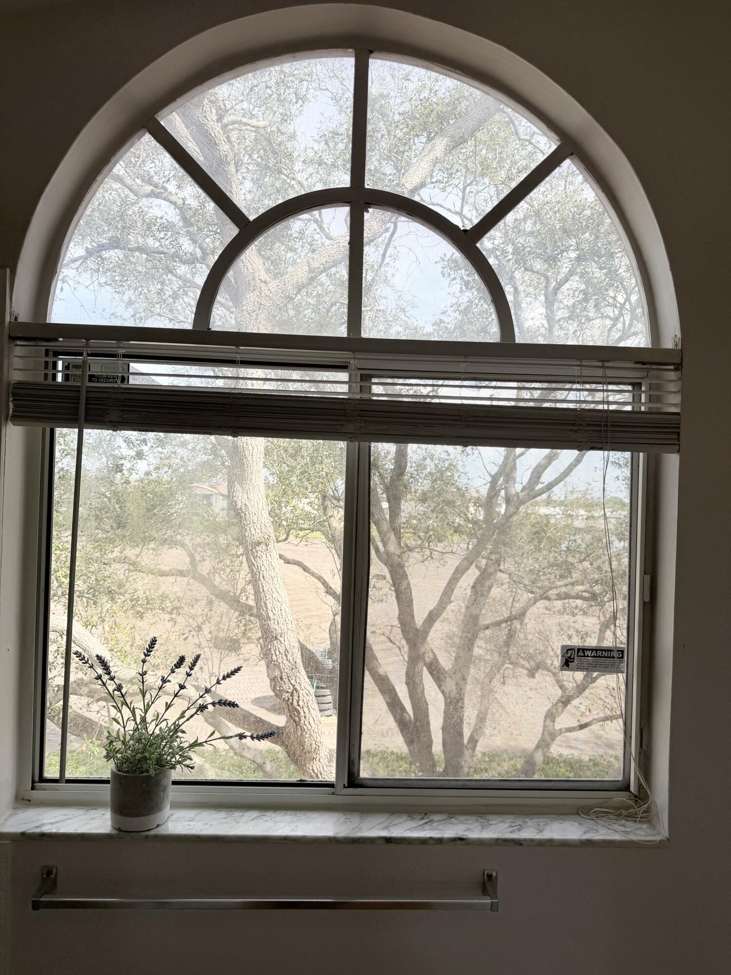 STERLING VILLAGES OF PALM BEACH LAKES CONDO - Residential Lease