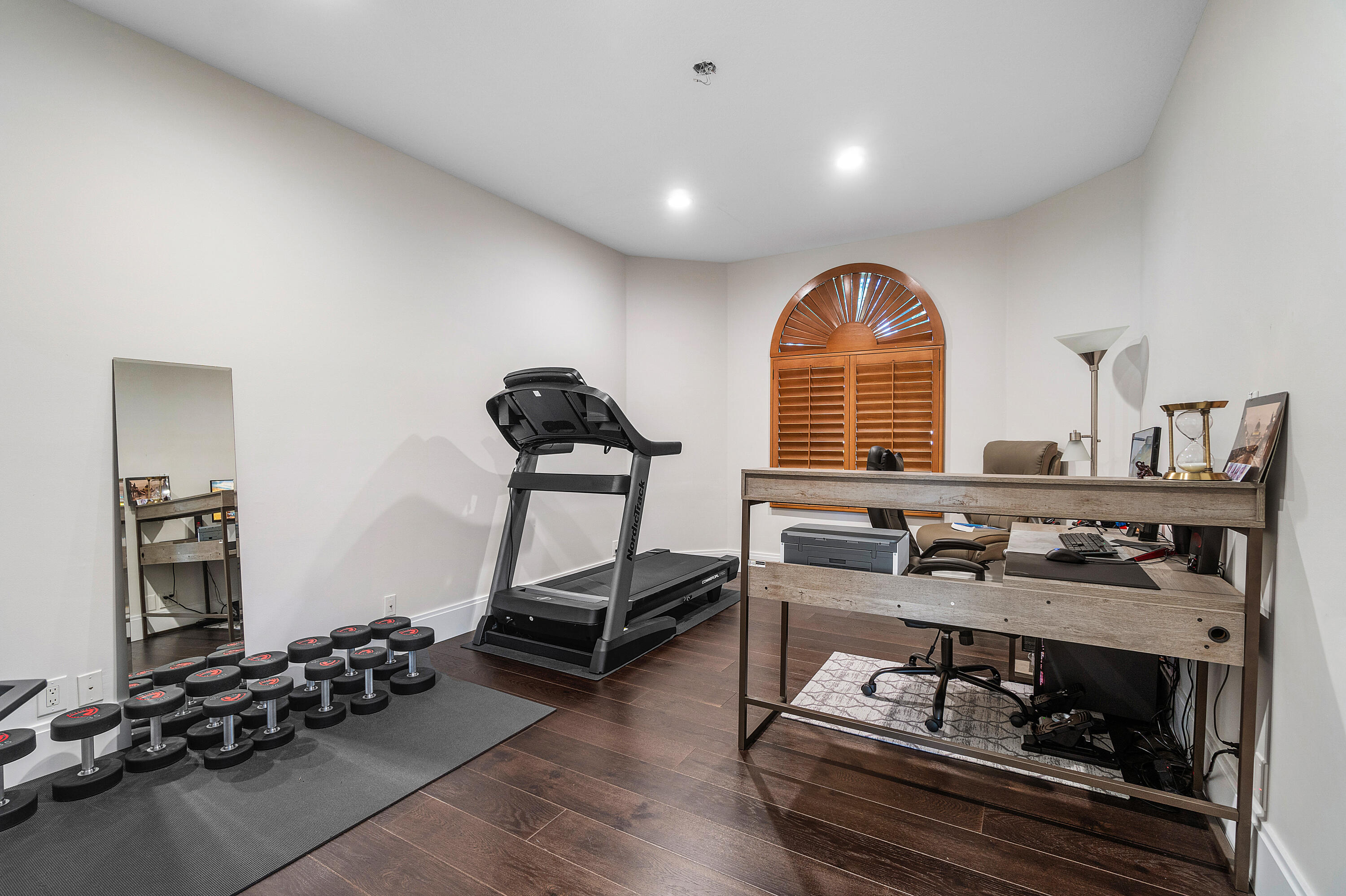 DELRAY TRAINING CENTER PUD PAR A - Residential Lease