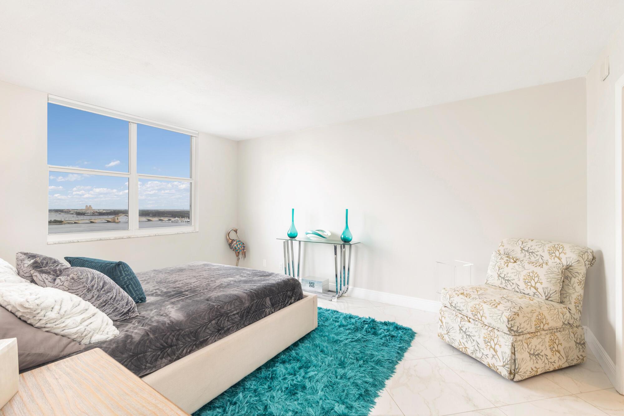 RAPALLO SOUTH COND - Residential