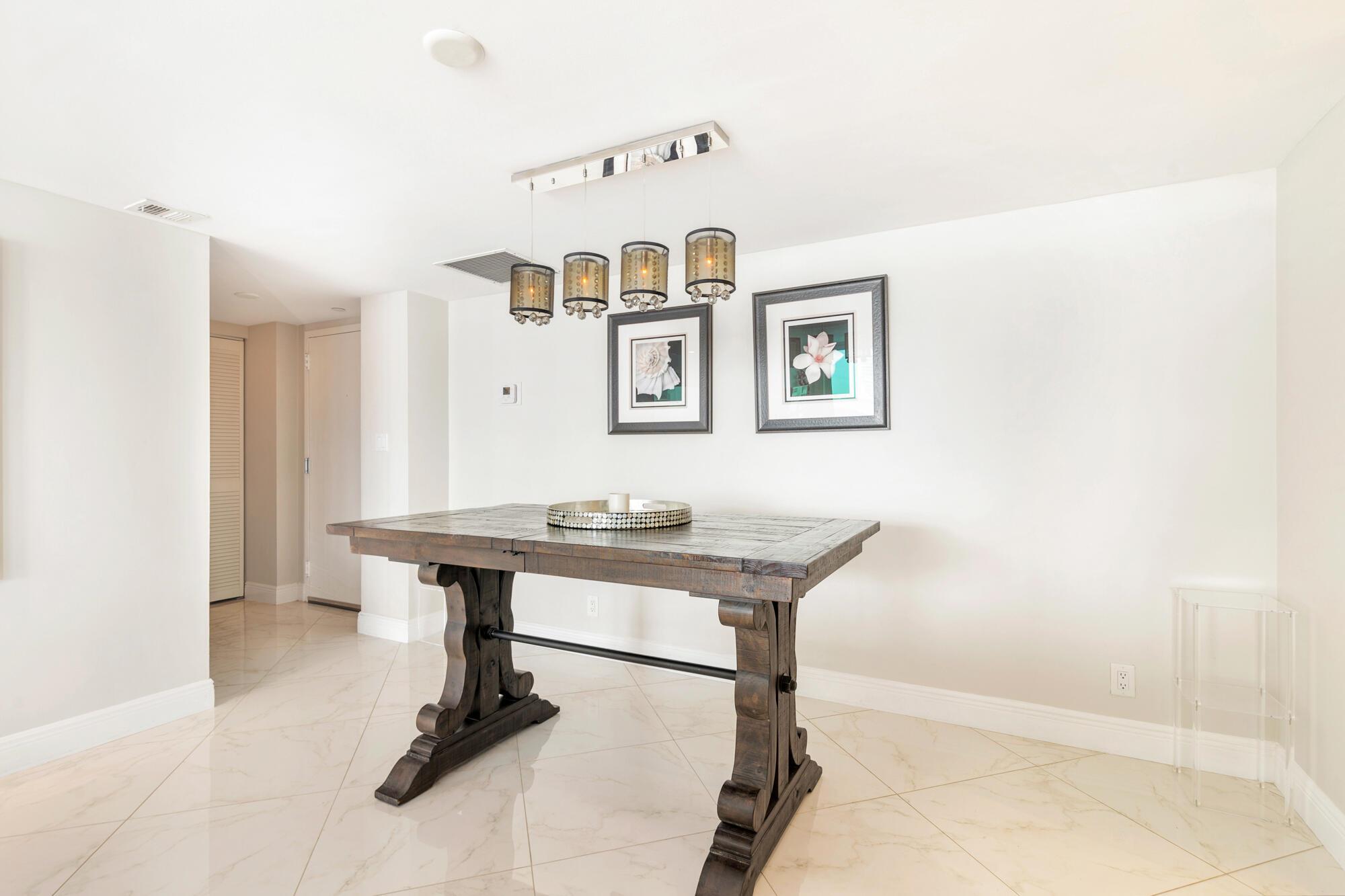 RAPALLO SOUTH COND - Residential