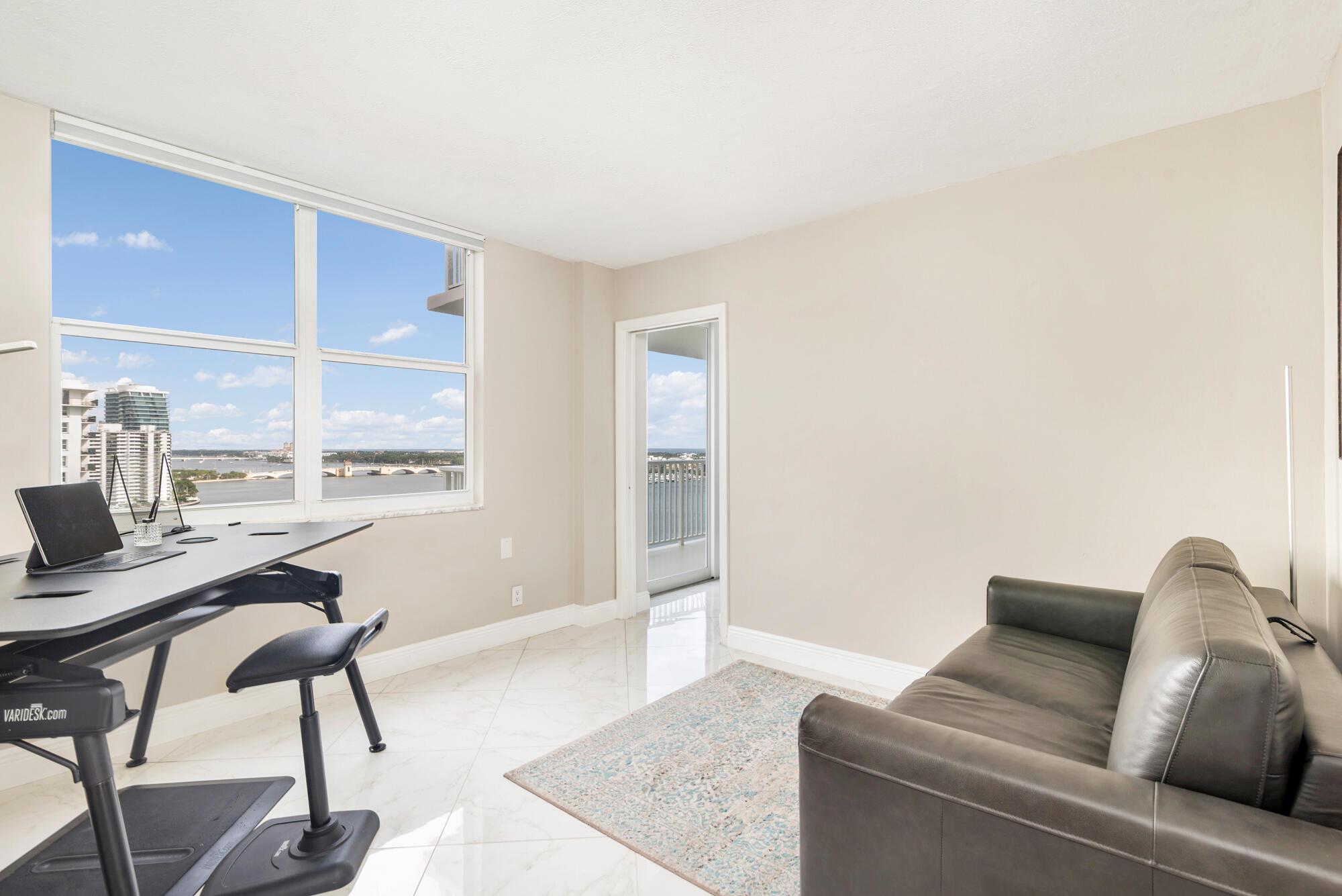 RAPALLO SOUTH COND - Residential