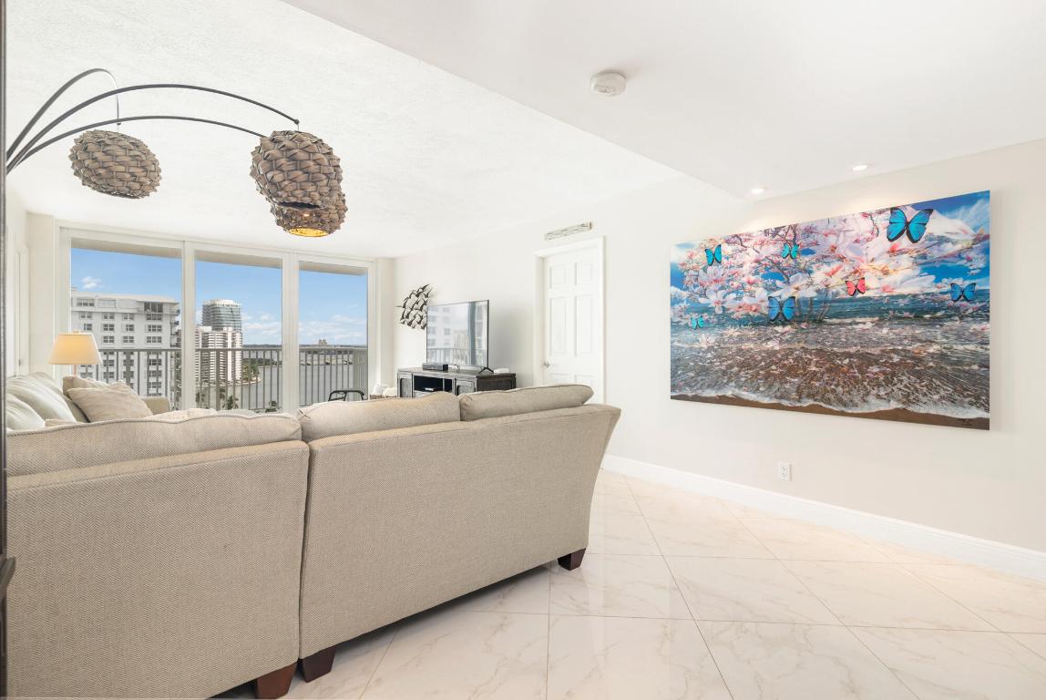 1801 S Flagler Drive 1604