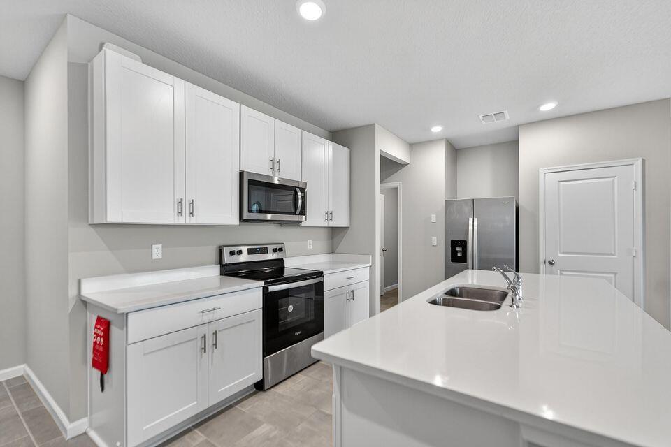 ENCLAVE AT MANGONIA PARK - Residential