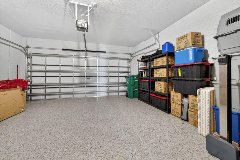 ENCLAVE AT MANGONIA PARK - Residential