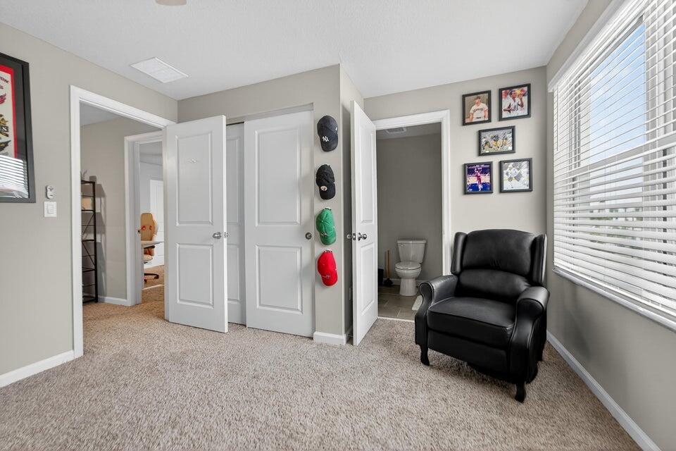 ENCLAVE AT MANGONIA PARK - Residential