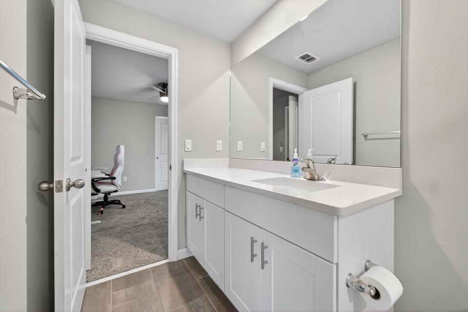 ENCLAVE AT MANGONIA PARK - Residential