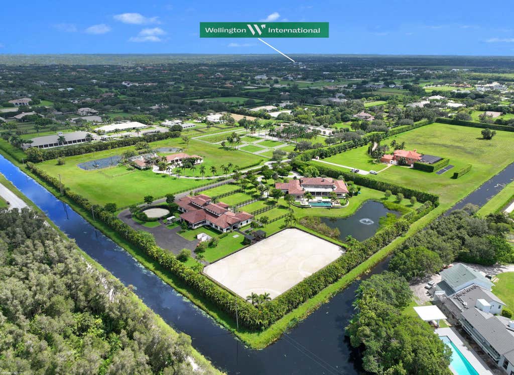 Photo of 15726 Estancia Lane, Wellington, FL 33414 (MLS # B26055237)