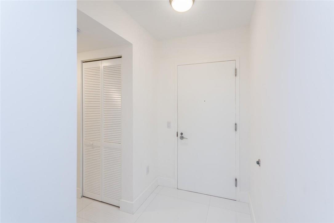 2641 N Flamingo Rd 1608